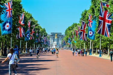 Guided London tour of the life of Queen Elizabeth II